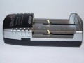 UltraFire Ladeger�t Wf-188 f�r 18650er und RCR123  3,7 V Li-Ionen Akku