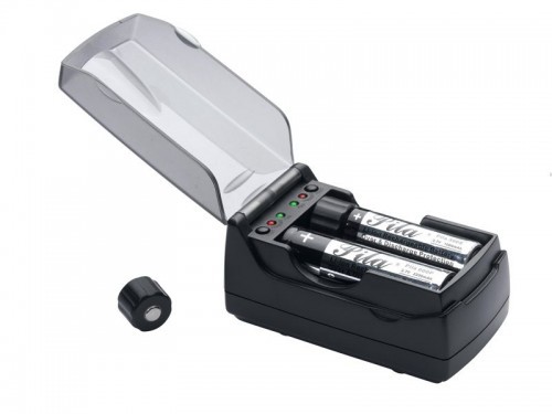 jojos Pila&reg; IBC(TM) Profi Ladeger&auml;t 18650er  3,7 V Li-Ionen Akku