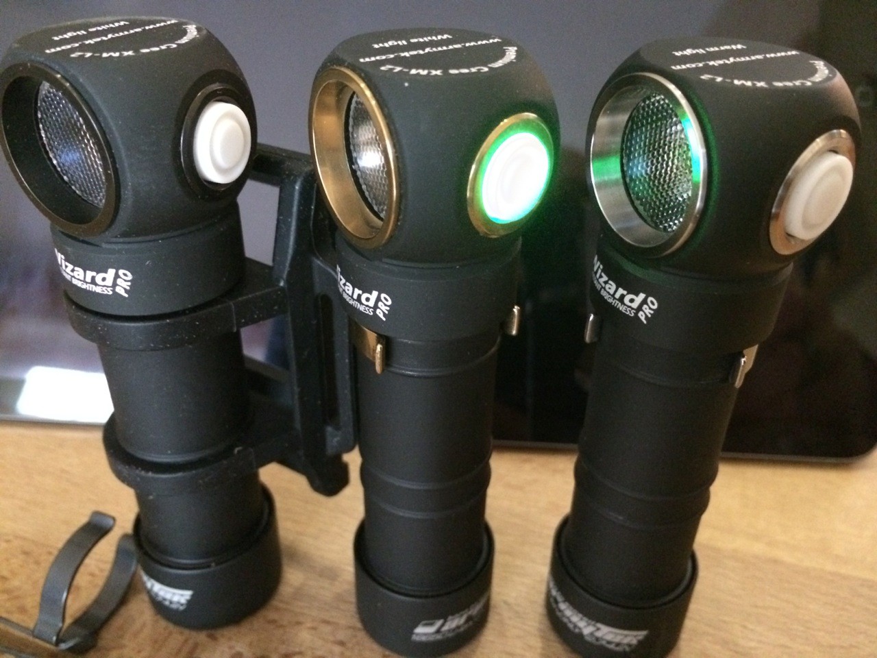 Armytek Tiara V1 und V2 | Taschenlampen Forum
